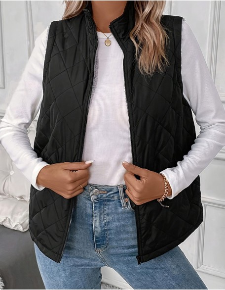 Half Neck Black Solid Color Vest